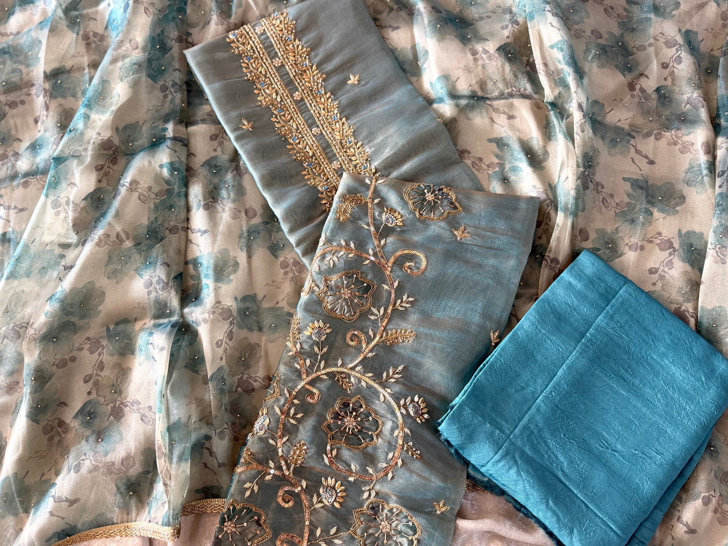 WEDDING SUITS