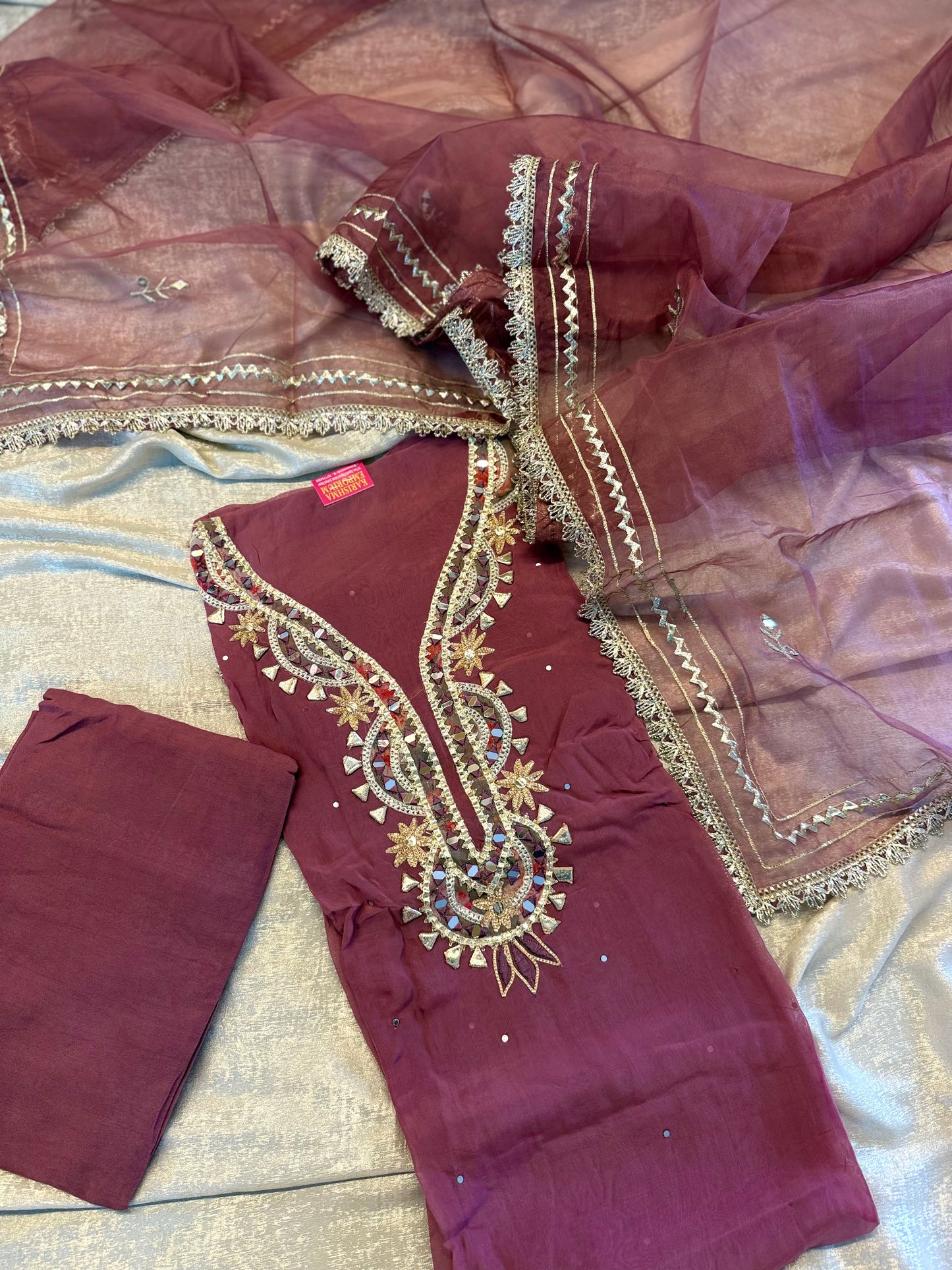 PUNJABI SUITS