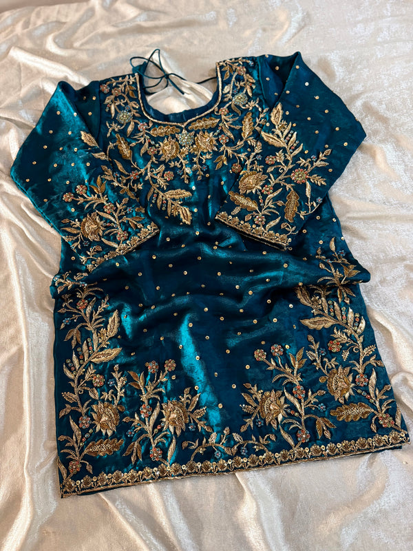 ANTIQUE ZARDOZI | | Karishma Emporium | Elegance in Making Pure Zardozi Women wear