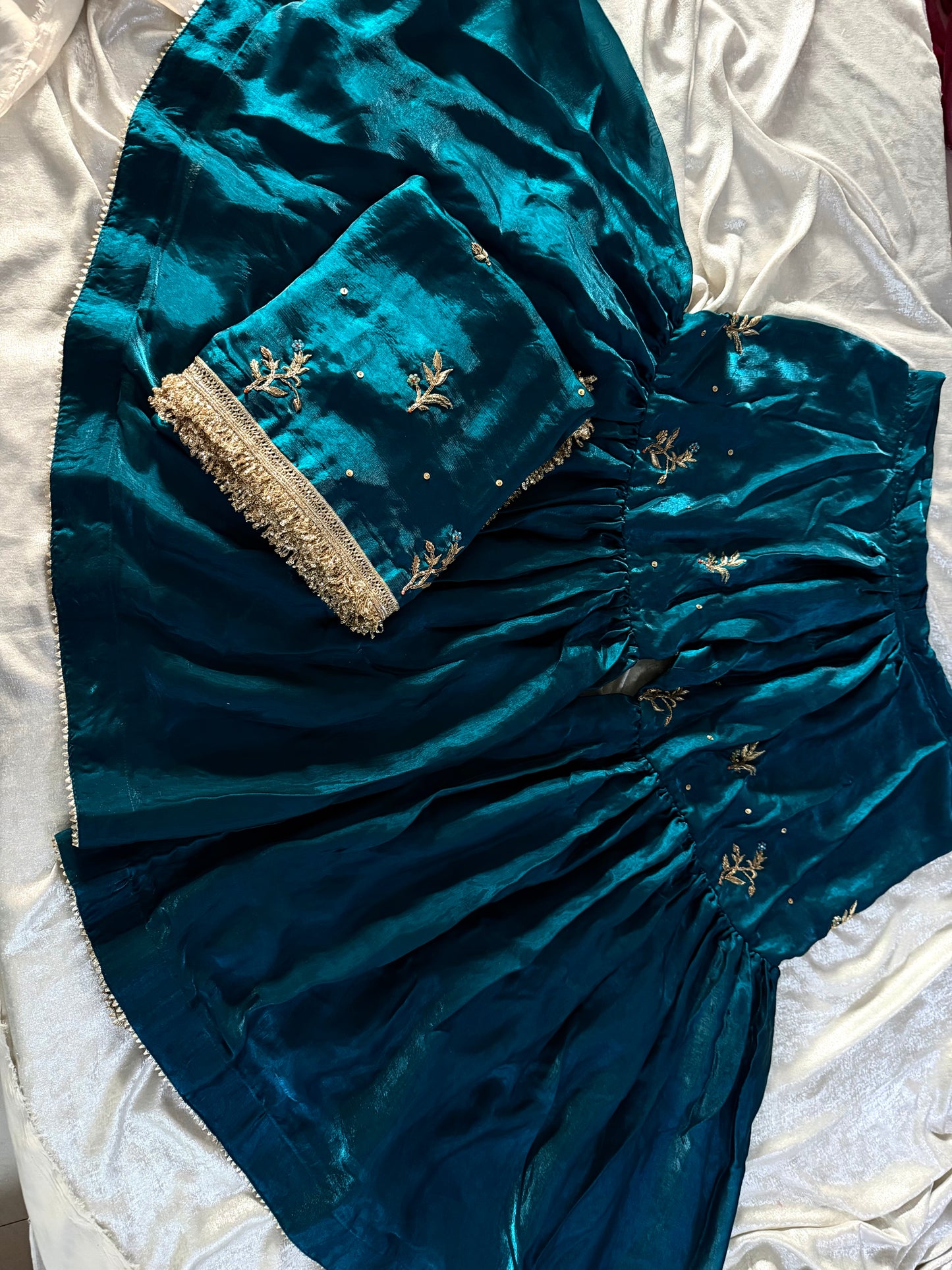 ANTIQUE ZARDOZI