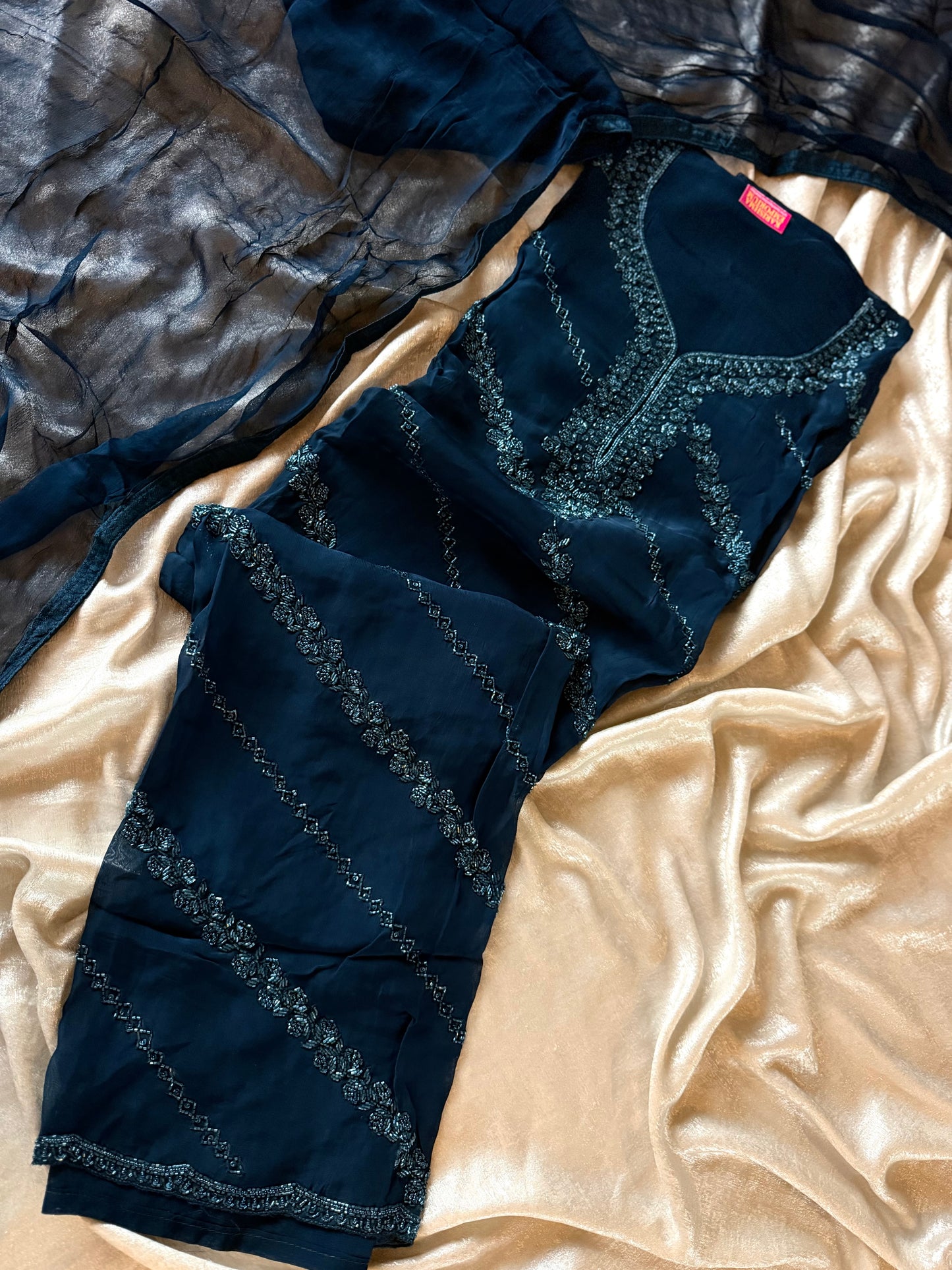 BEAUTIFUL MOTI ND CUTDANA WORK SUIT IN BLUE