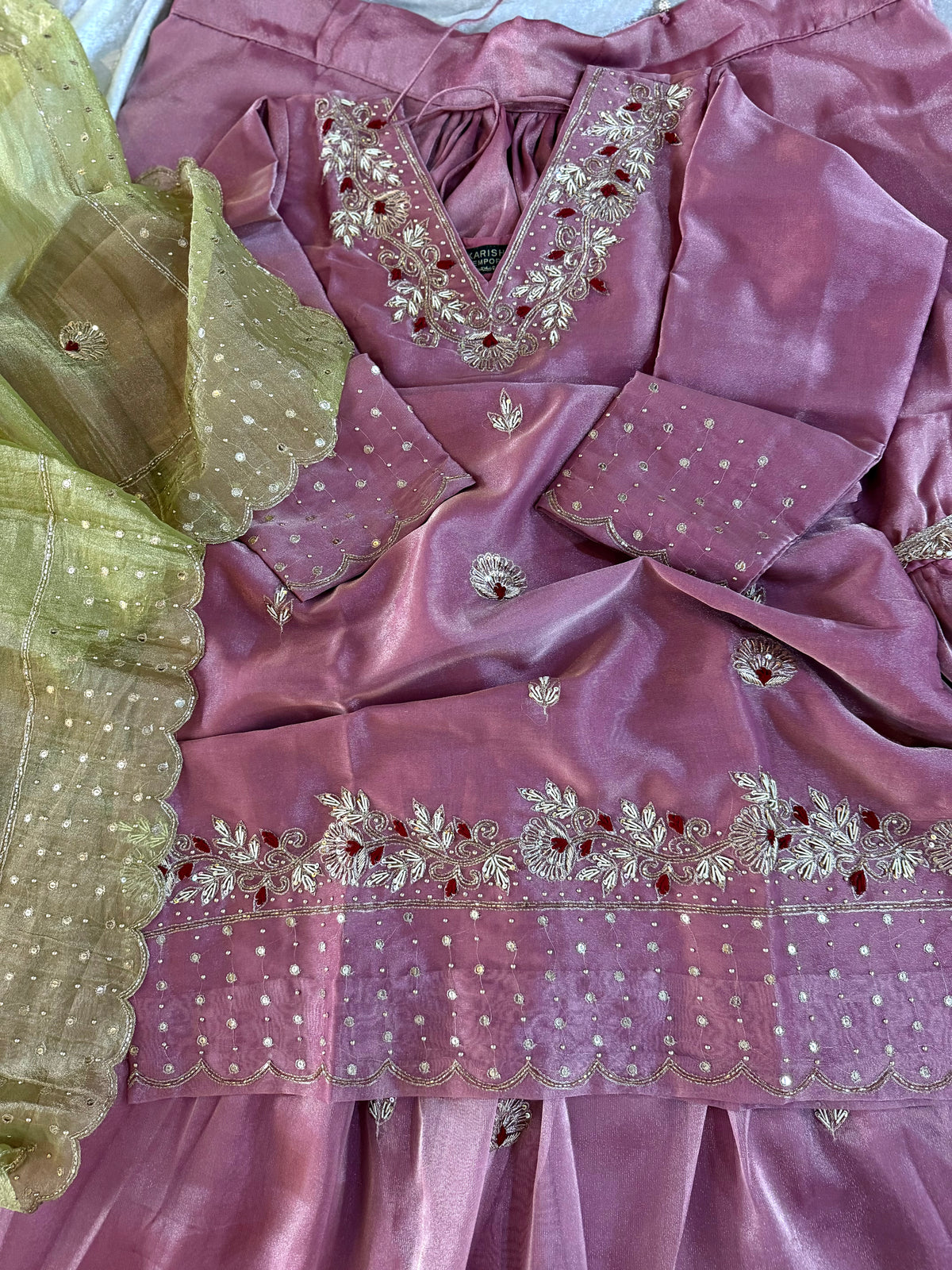 BEAUTIFUL HANDWORK GHARARA