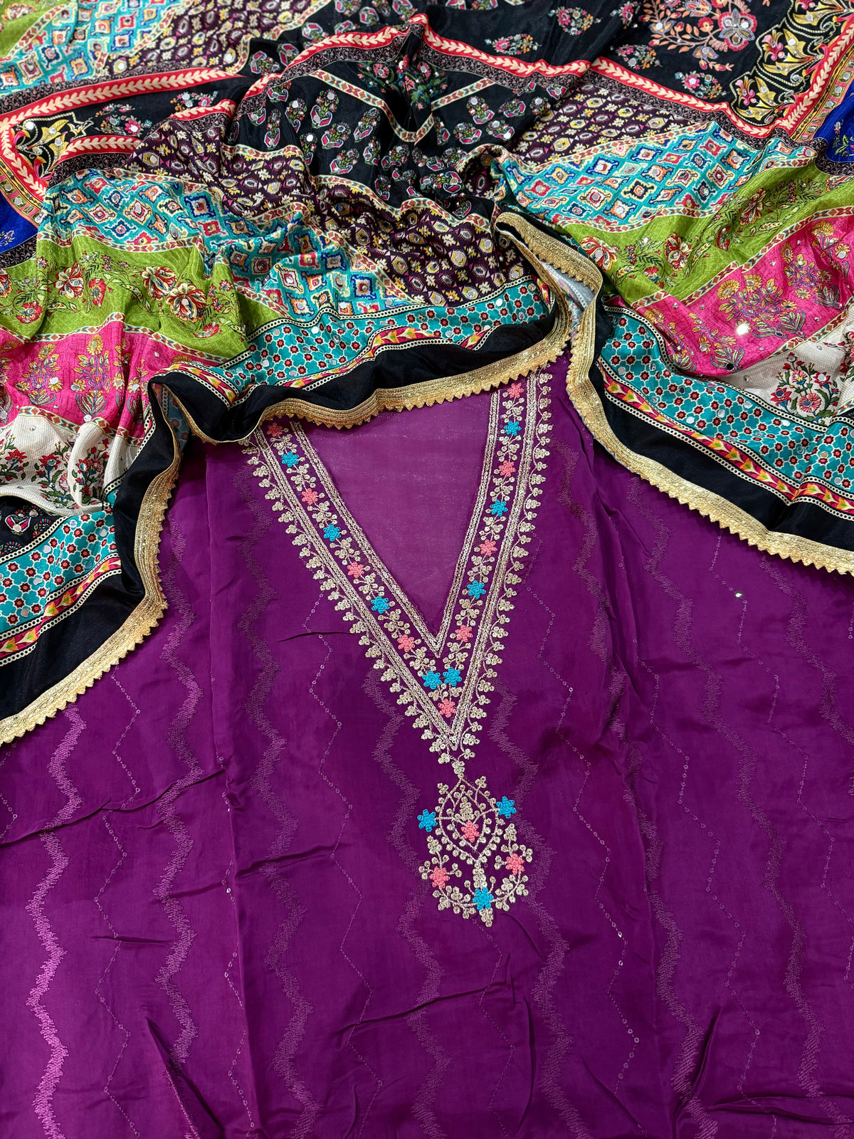 PURPLE SUIT WITH BEAUTIFUL RAJWADI DUPATTA