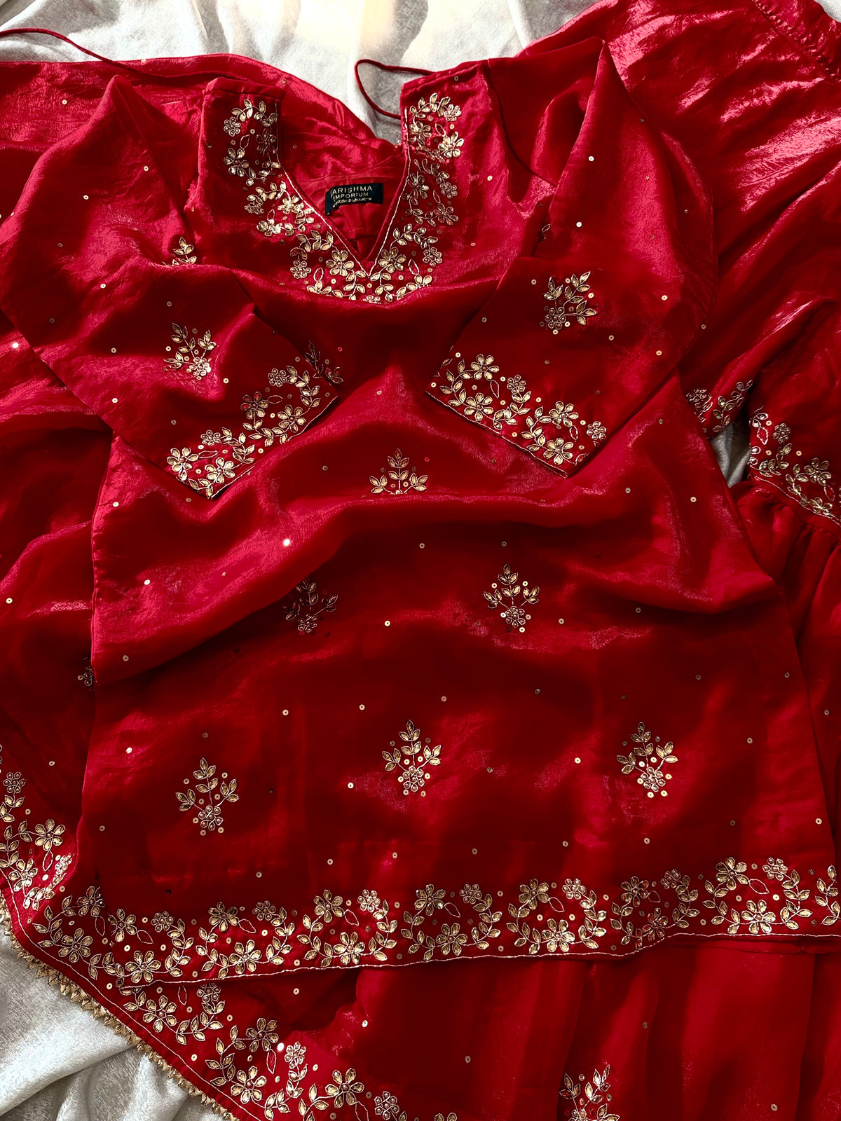 RED NIKAH GHARARA IN DABKA ND KUNDAN WORK ON ITALIAN SHIMAR