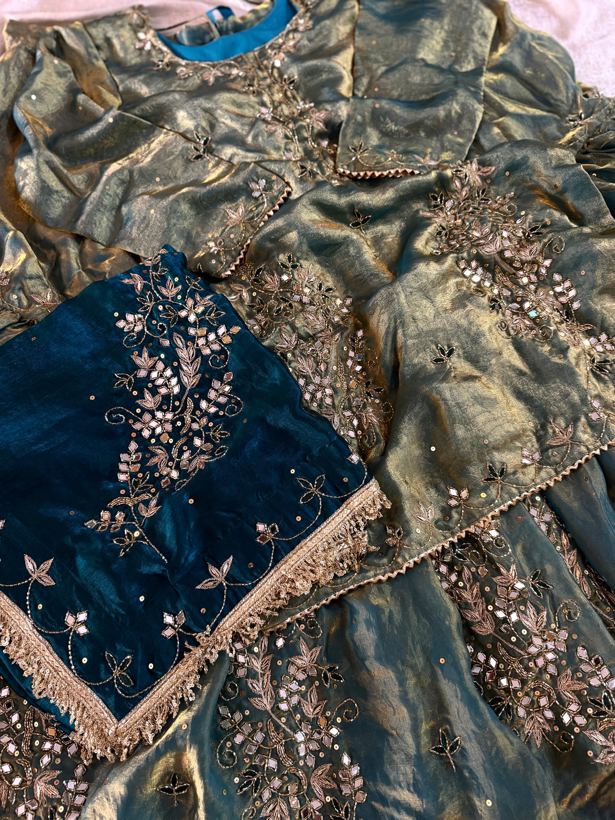 BEAUTIFUL HANDWORK GHARARA