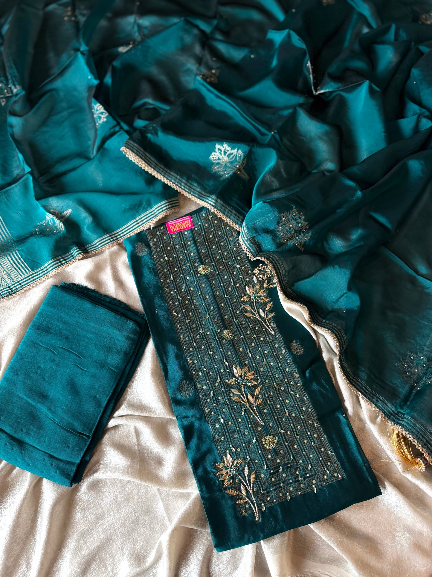 BANARSI SILK PUNJABI SUIT