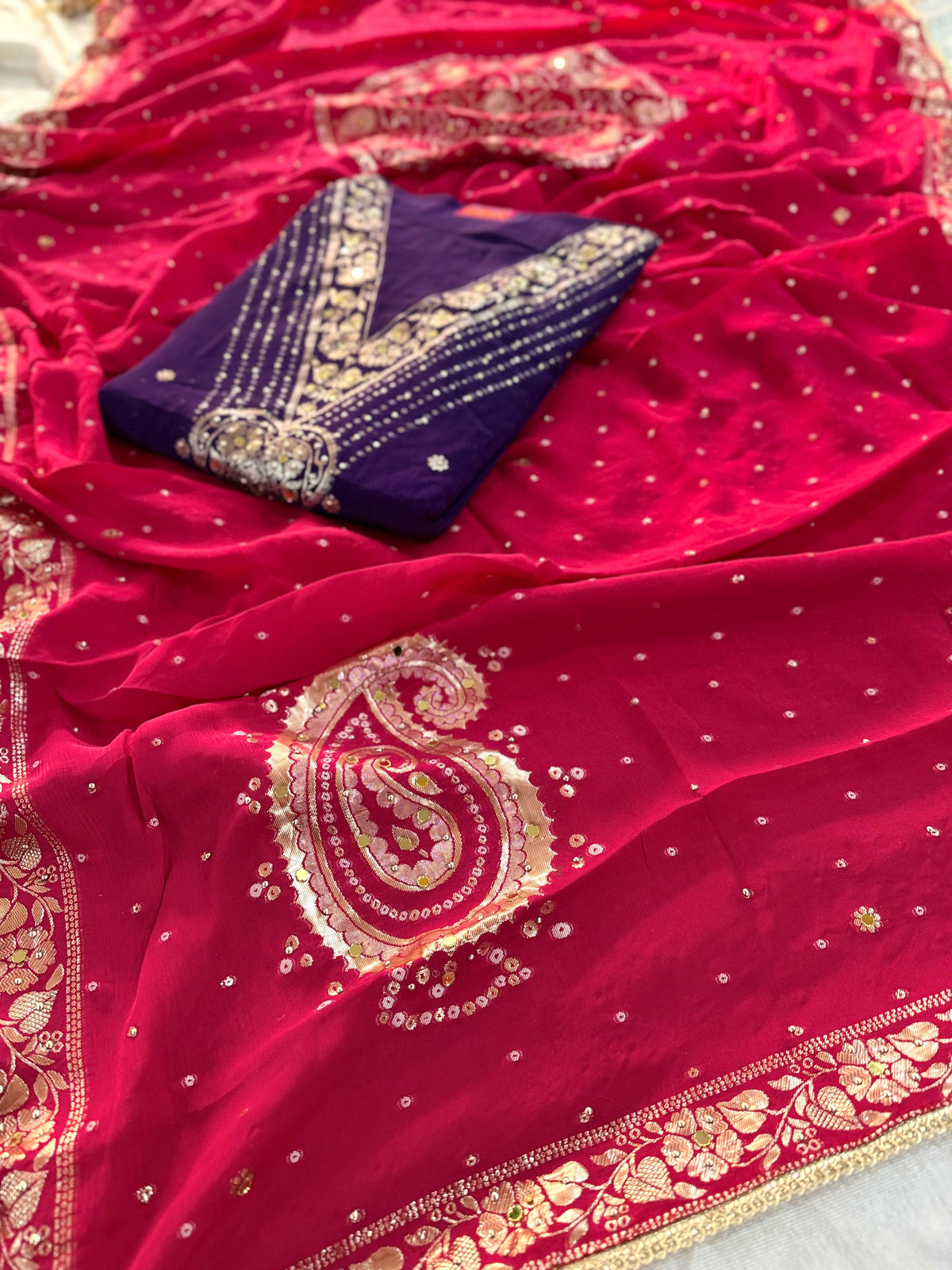 BEAUTIFUL PUNJABI SUITS WITH CONTRAST DUPATTA ON PURE SILK