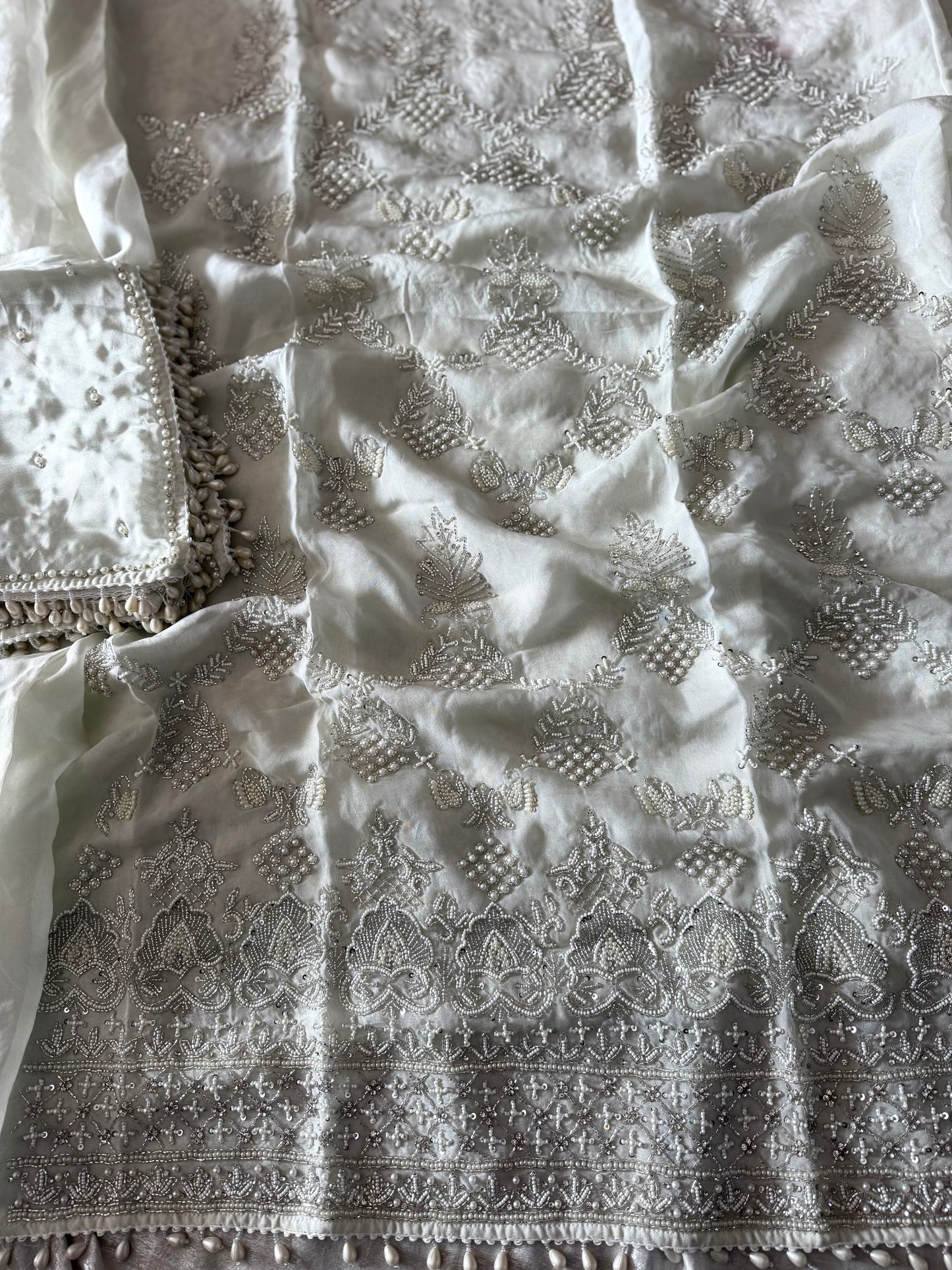 BEAUTIFUL LIGHT COLOURS WEDDING SUITS
