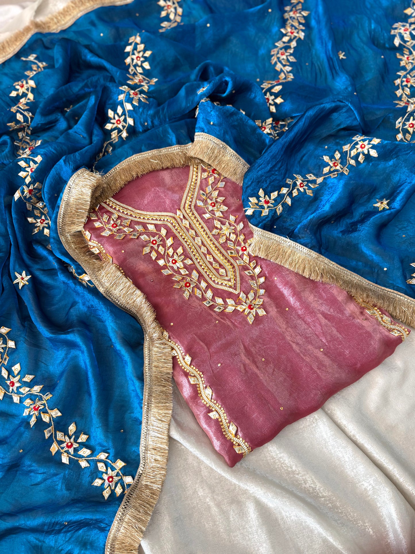 BEAUTIFUL GOTA PATTI
