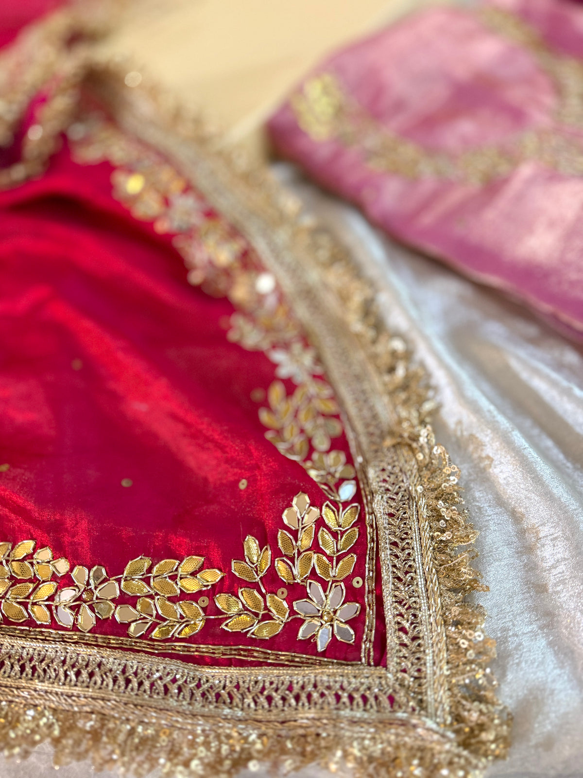DABKA PATTI SUIT