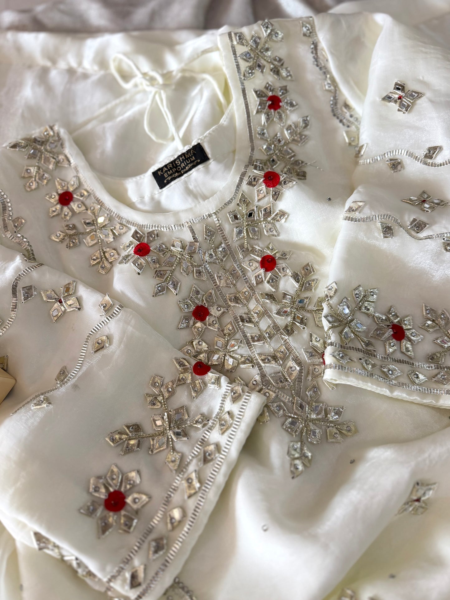 Gota Patti gharara