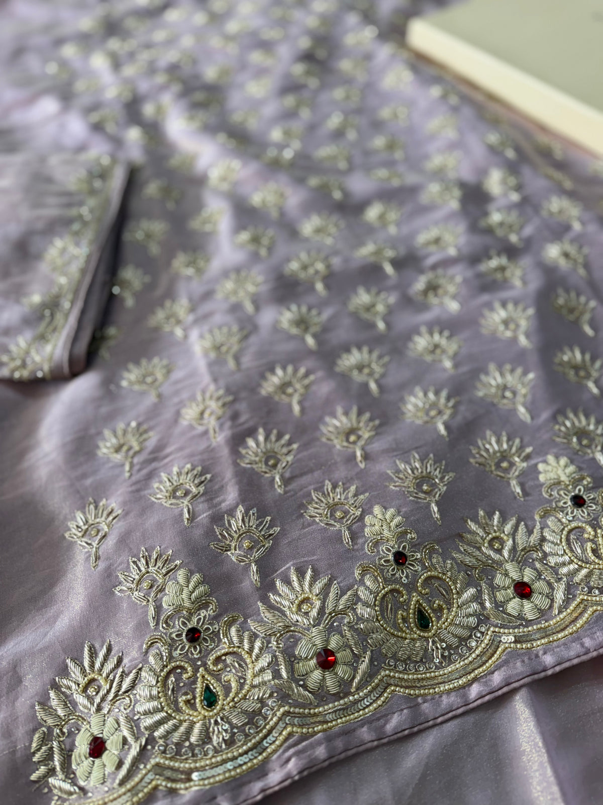 PREMIUM HANDWORK SUIT