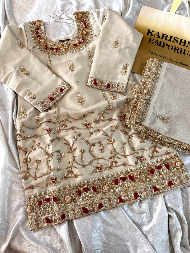 ANTIQUE ZARDOZI GHARARA IN GOLD |  | Karishma Emporium | Elegance in Making Pure Zardozi Women wear