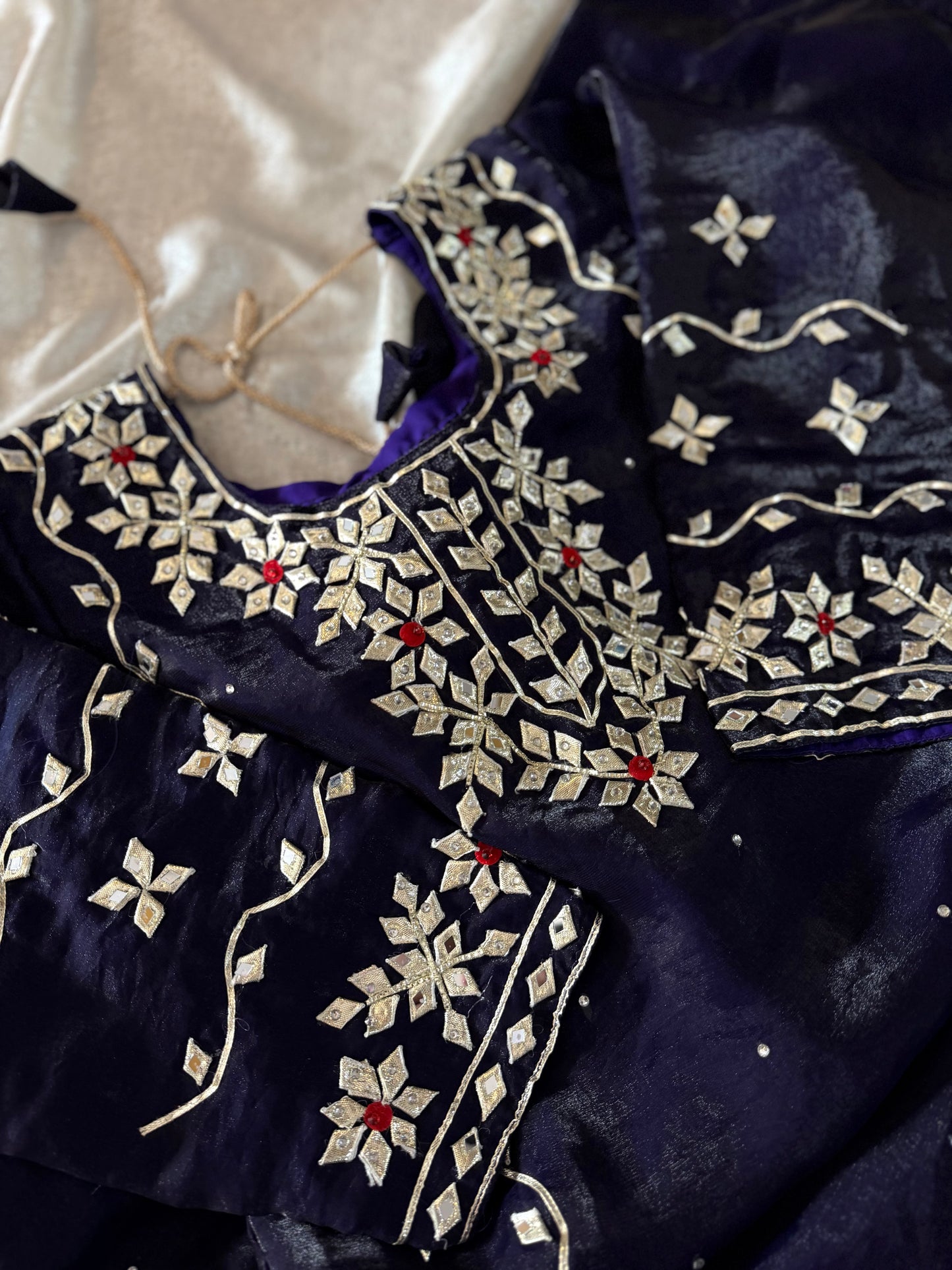 GOTA PATTI GHARARA