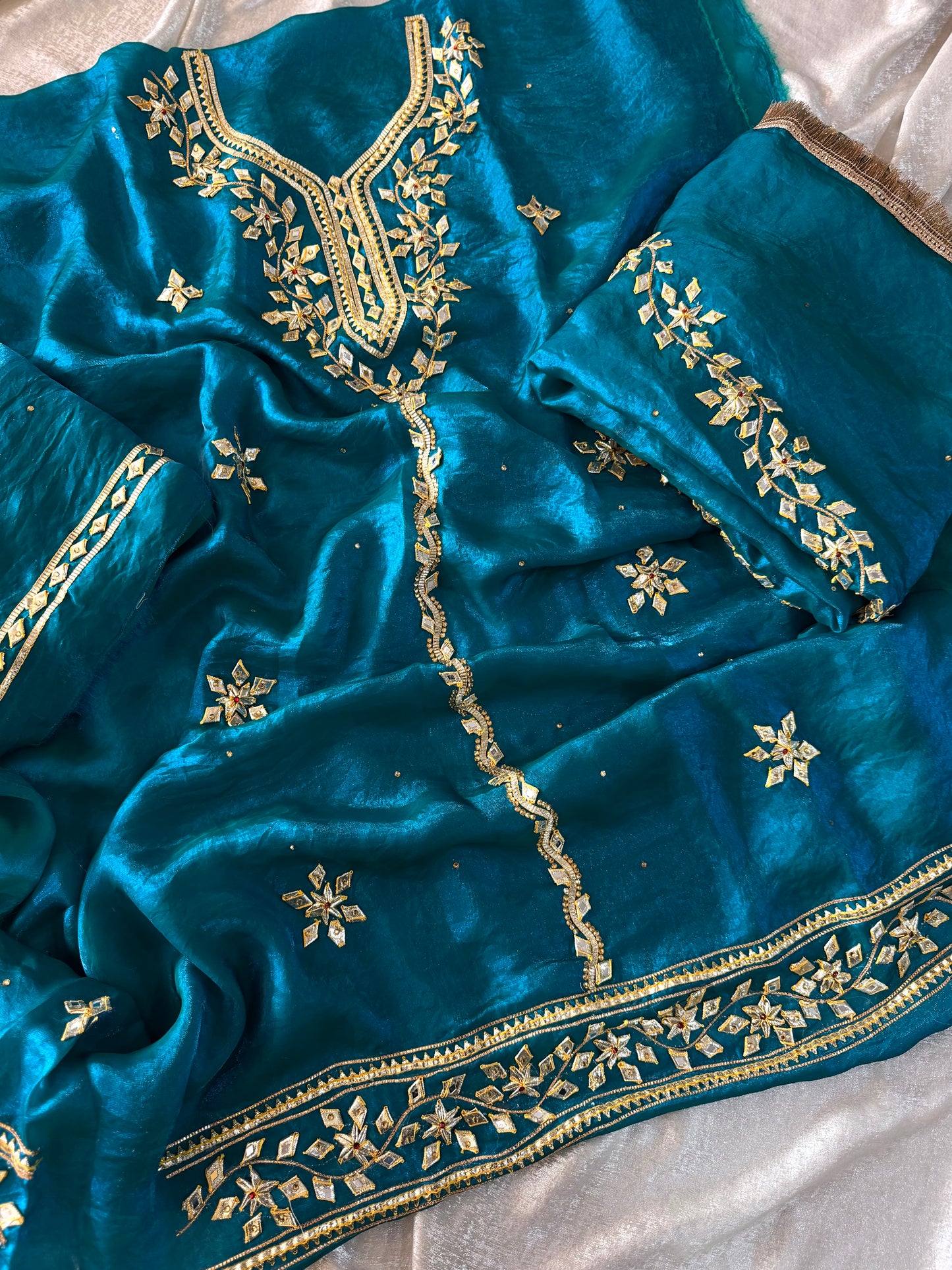 GOTA PATTI SUITS