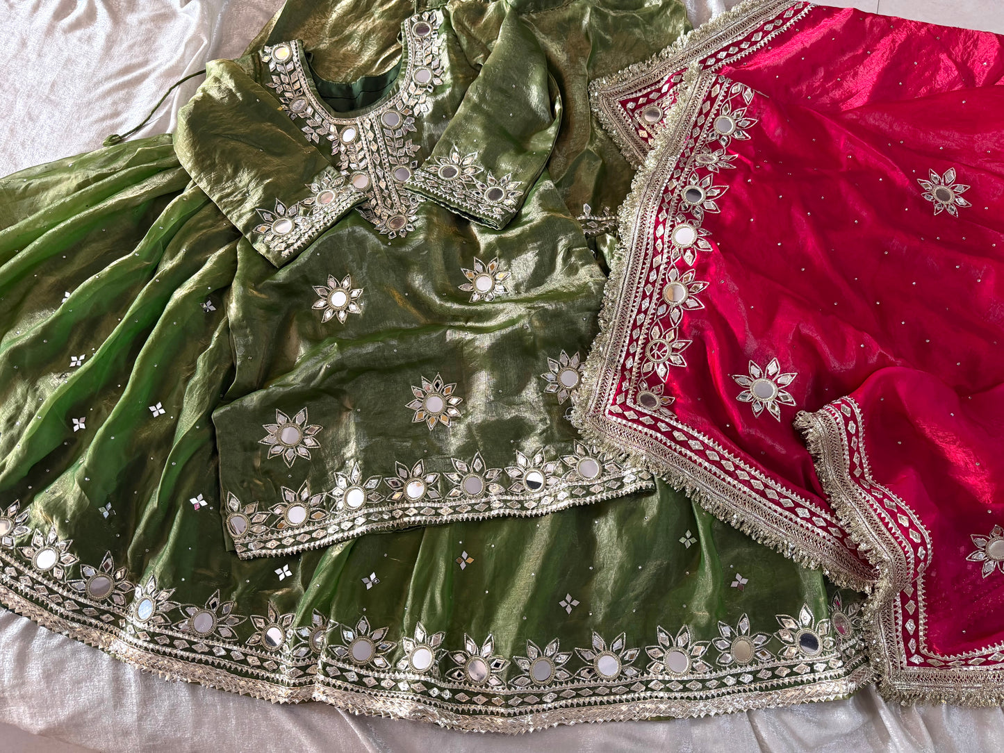 GOTA PATTI GHARARA