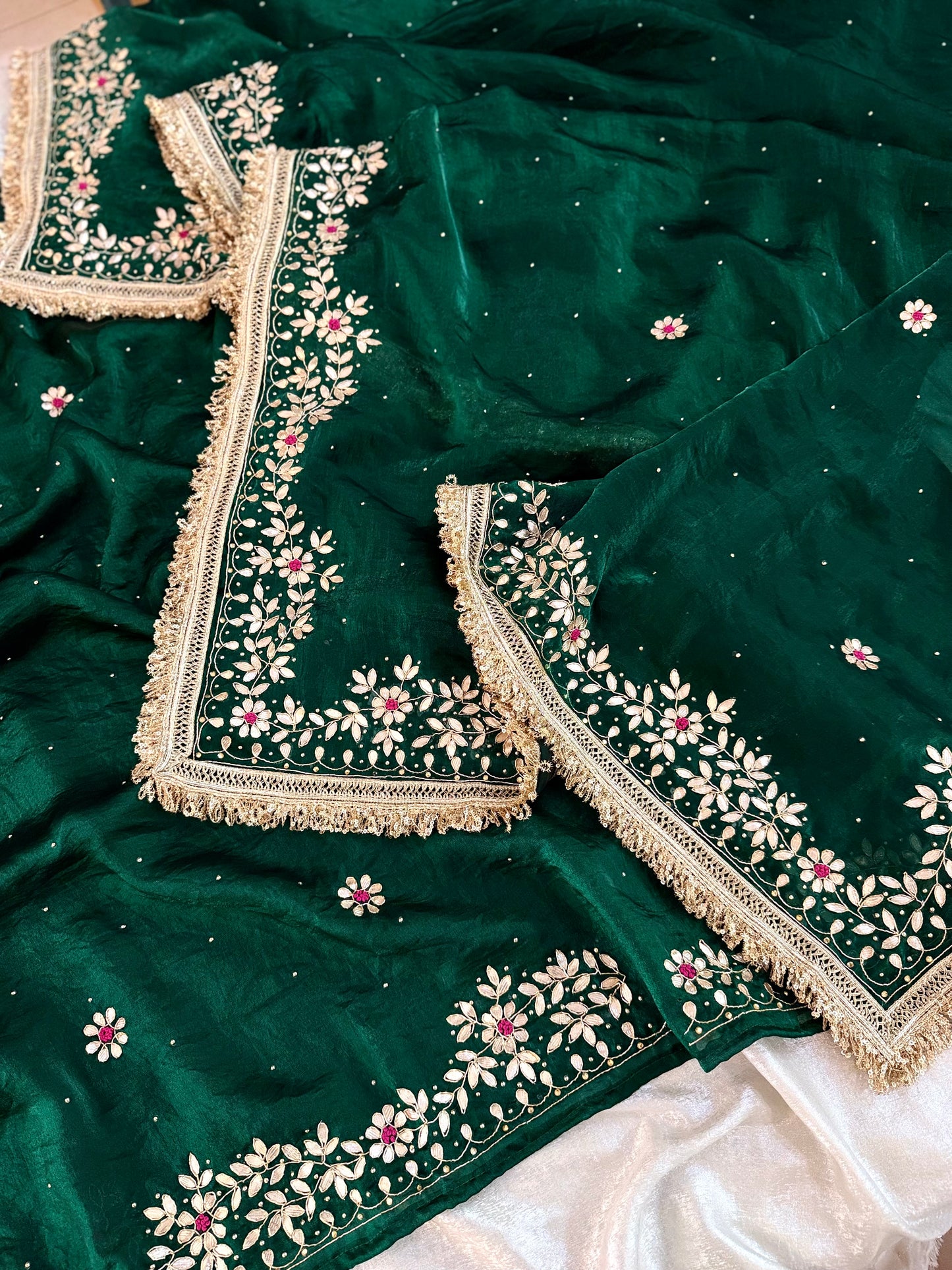 (DABKA PATTI SUIT)