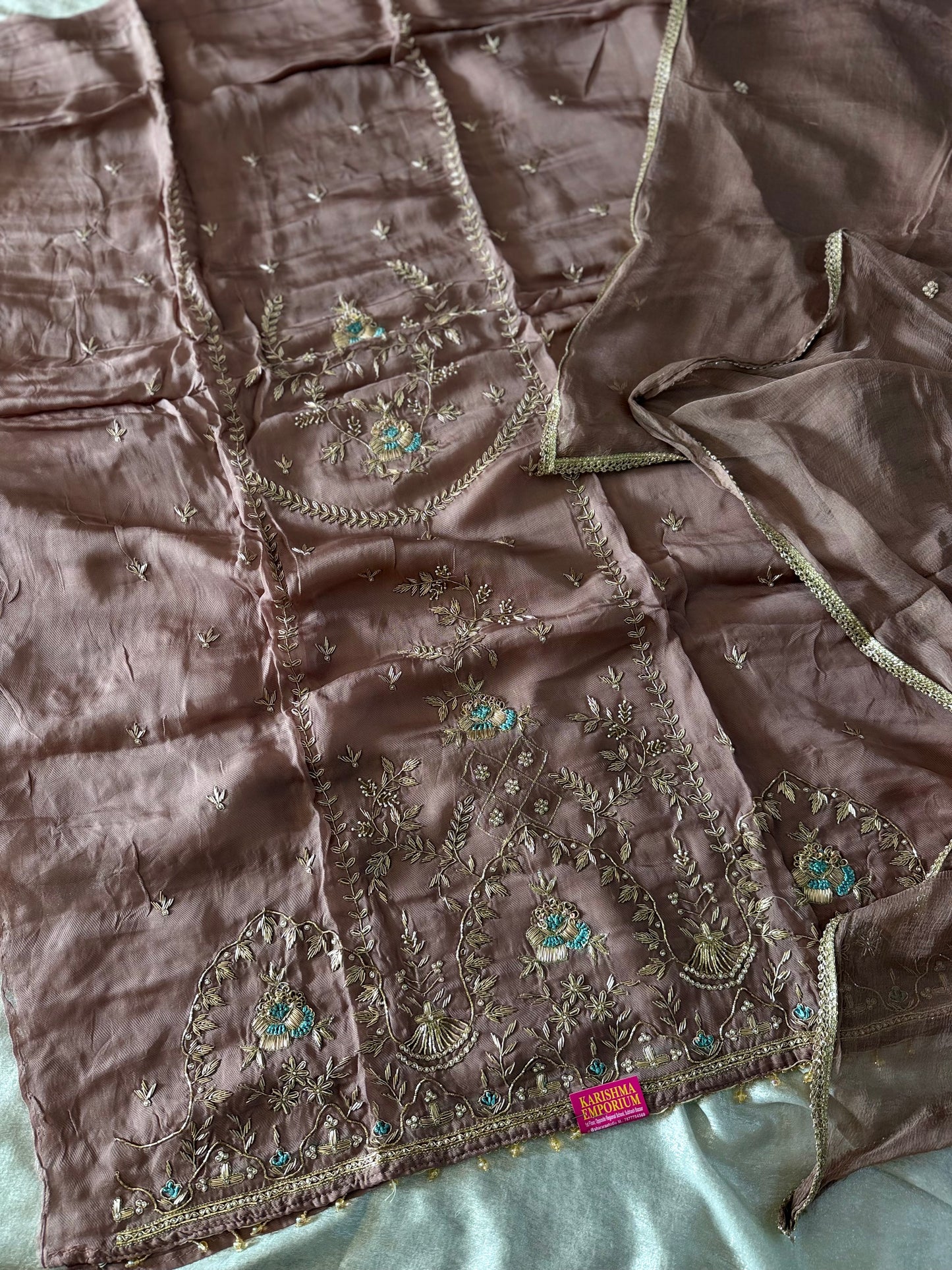 PURE DABKA SUITS