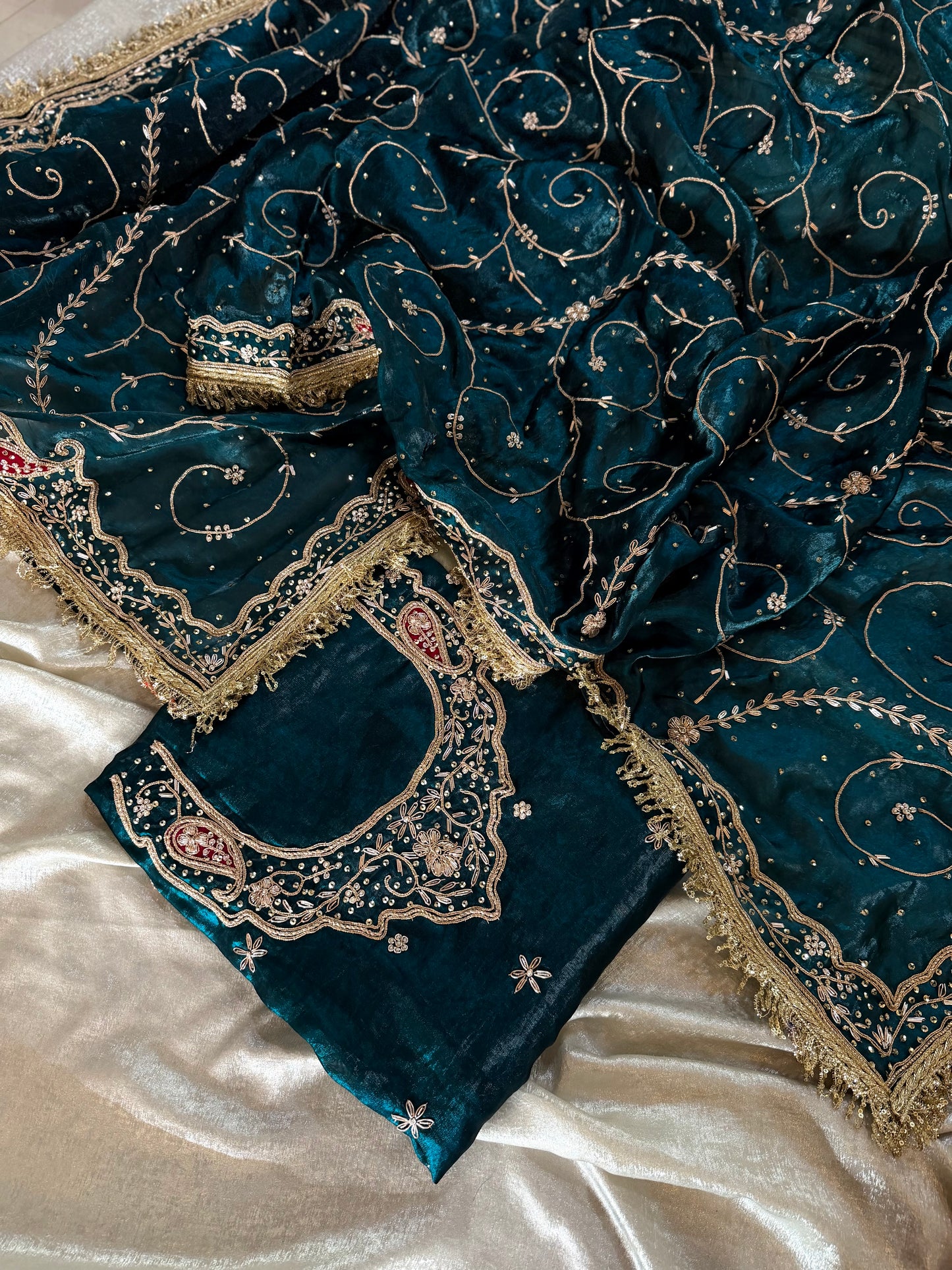 PUNJABI SUITS