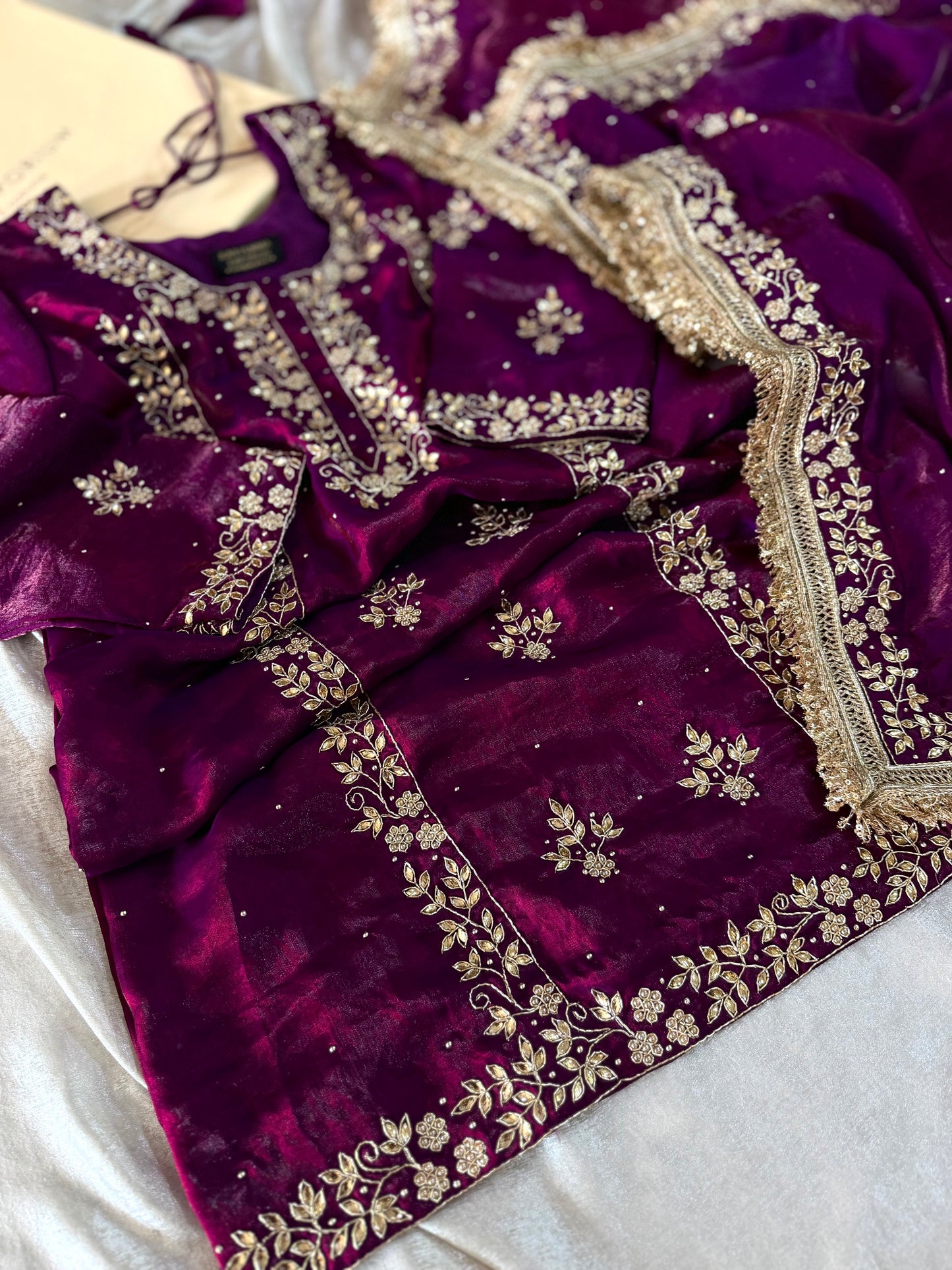 BEAUTIFUL DABKA WORK FARSHI