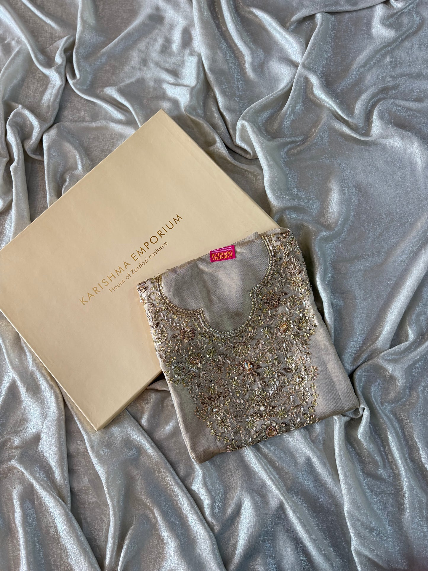 WEDDING SUITS IN LIGHT GOLD