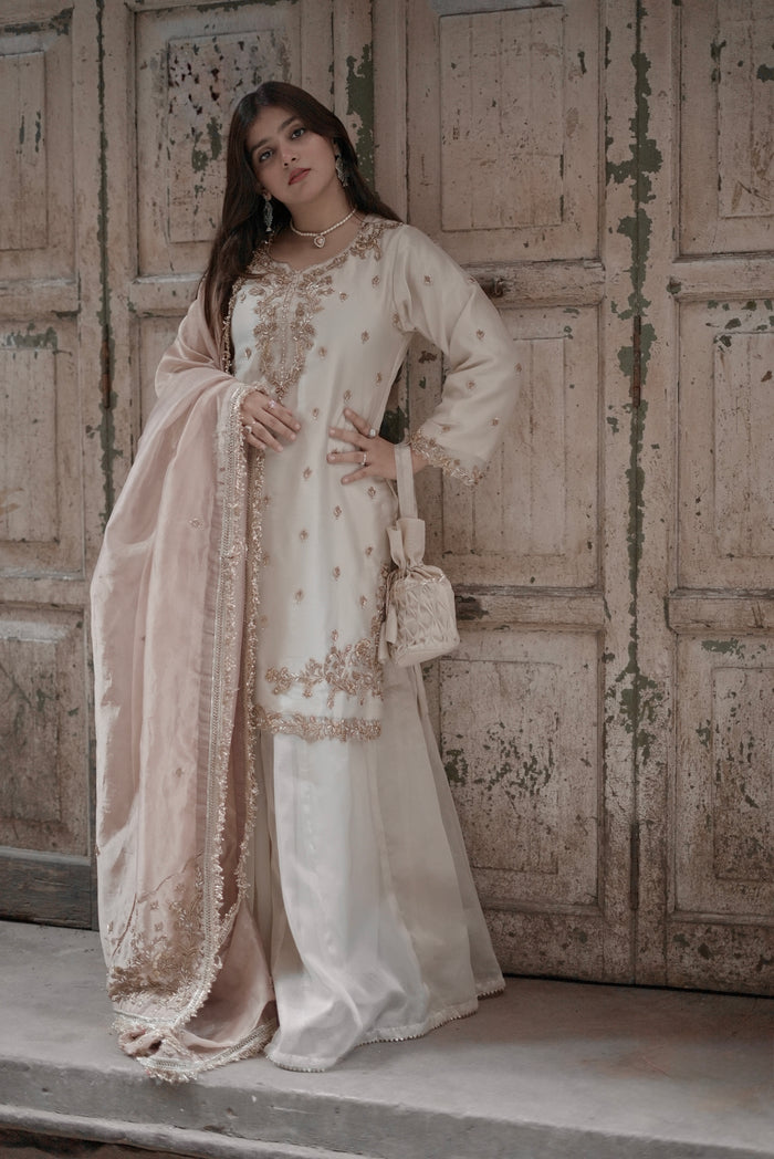 PREMIUM ZARDOZI SHARARA