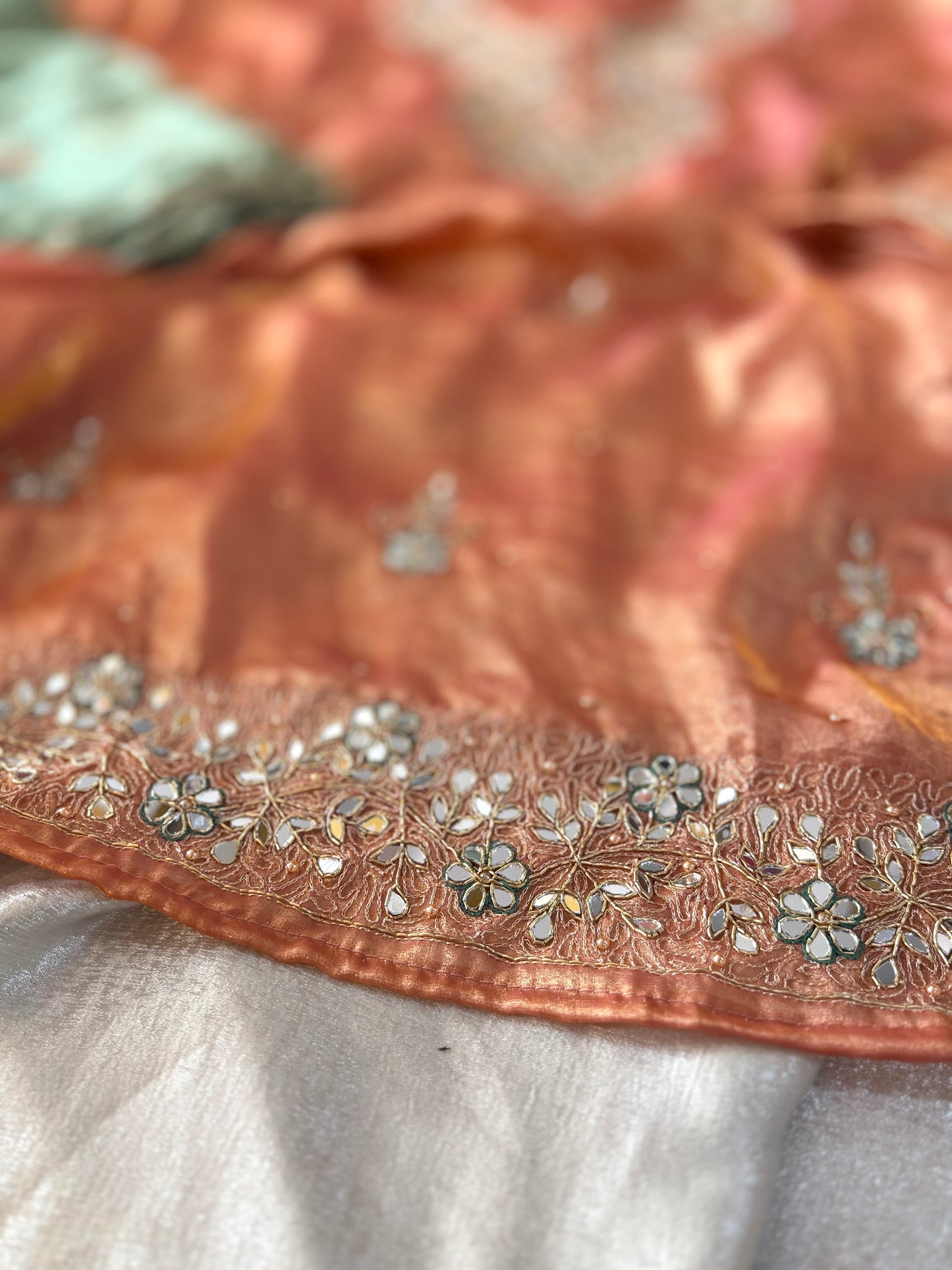 BEAUTIFUL HANDWORK SUIT