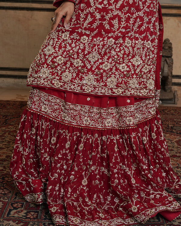 Farshi by sunehri-Nawaz