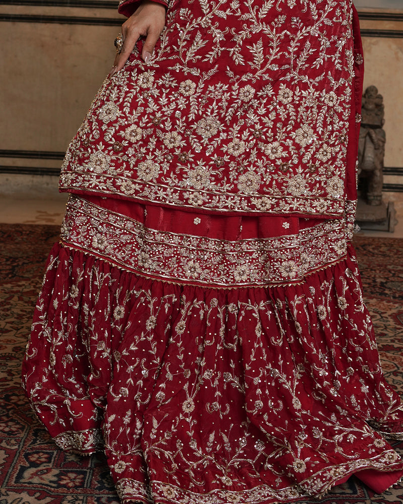 Farshi by sunehri-Nawaz