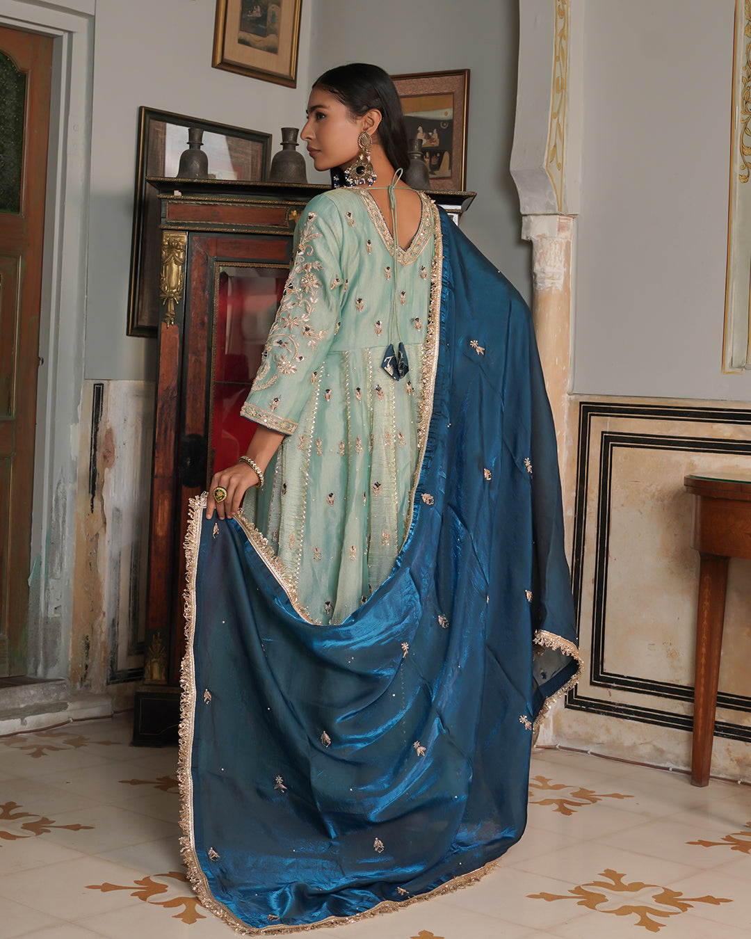 Alamdar-Frock Top/bottomCrush tissue fabric  Dupatta-Italian Shimar
