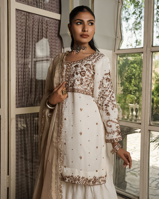 Garara by zareen Ara