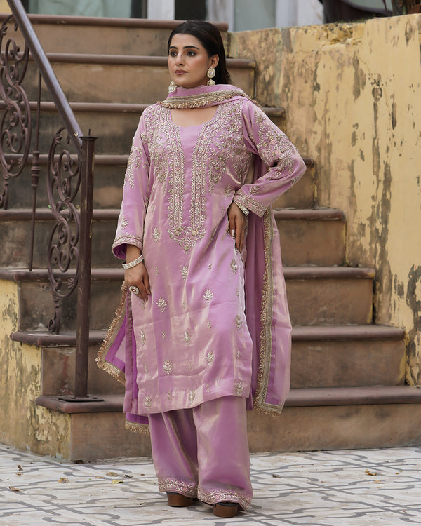 Kurta pant by Manpreet kaur