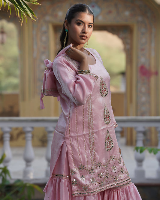 Garara by Nada khan
