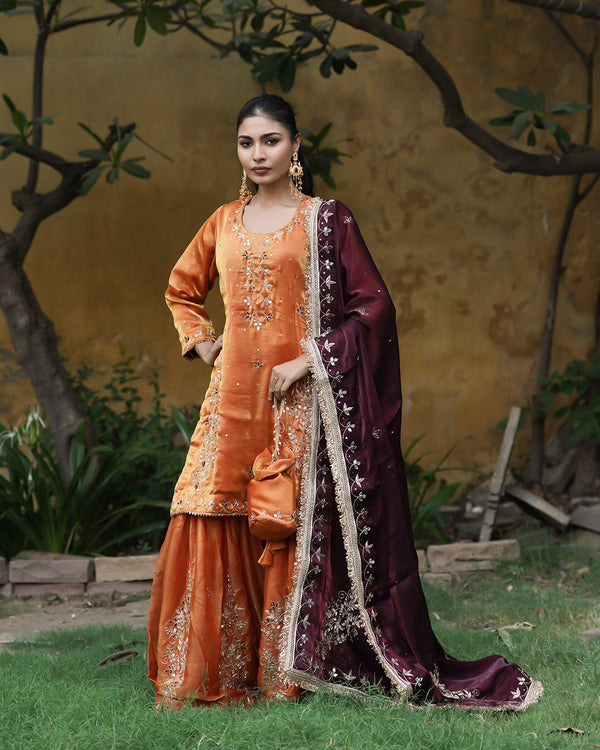 Garara by Naaz begum